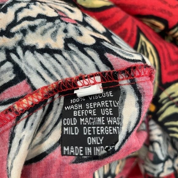 𝅺MAMBO • 90s Loud Shirts Red Hawaiian Floral Shirt - Picture 9 of 9